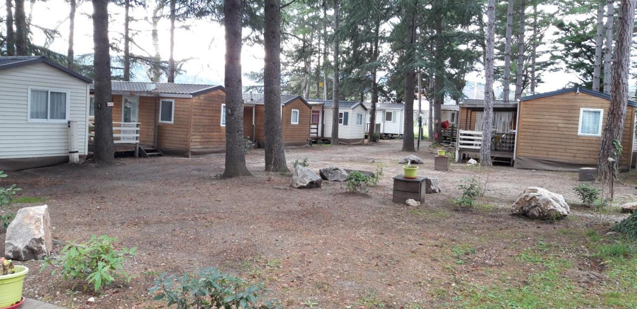 Camping La Source Sournia Exteriér fotografie